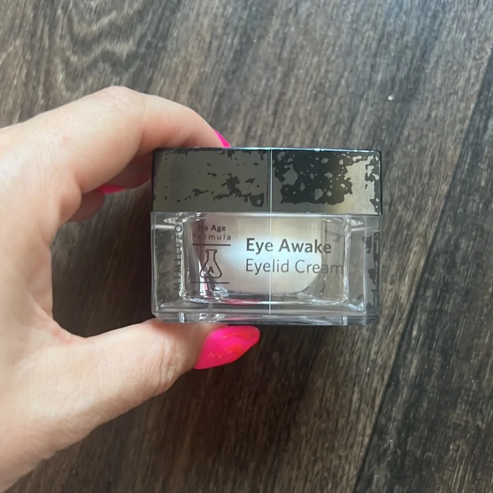 Mimi Luzon Eye Awake Eyelid Cream